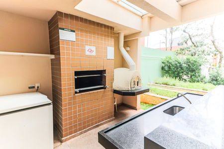 Apartamento à venda com 128m², 3 quartos e 2 vagas Apartamento à venda com 128m², 3 quartos e 2 vagasÁrea comum - Churrasqueira