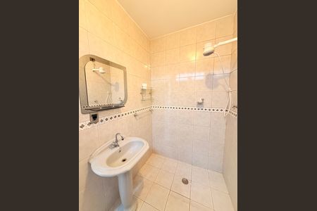 Casa à venda com 190m², 3 quartos e 3 vagasBanheiro Social