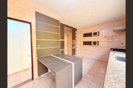 Casa à venda com 190m², 3 quartos e 3 vagasCozinha