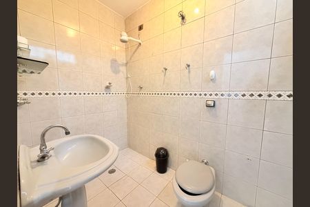 Casa à venda com 190m², 3 quartos e 3 vagasBanheiro Social