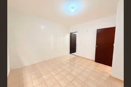Casa à venda com 190m², 3 quartos e 3 vagasSuíte