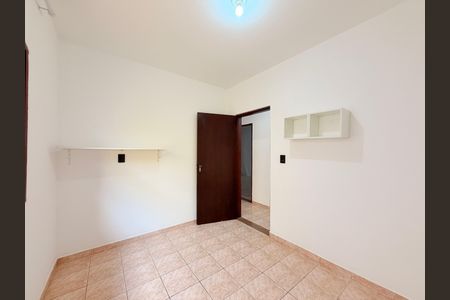 Casa à venda com 190m², 3 quartos e 3 vagasQuarto 2