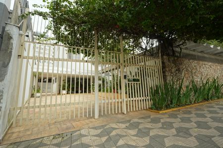 Apartamento à venda com 116m², 3 quartos e 1 vagaFachada