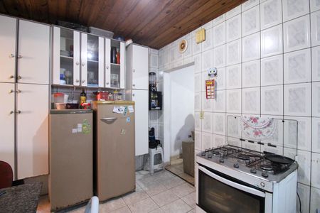 Casa à venda com 122m², 4 quartos e 2 vagasCozinha 