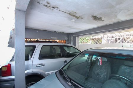 Casa à venda com 122m², 4 quartos e 2 vagasGaragem