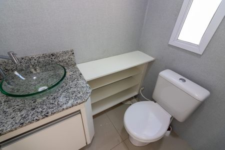 Casa de condomínio para alugar com 400m², 4 quartos e 4 vagasLavabo