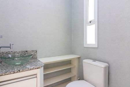 Casa de condomínio para alugar com 400m², 4 quartos e 4 vagasLavabo