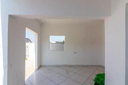 Casa de condomínio para alugar com 400m², 4 quartos e 4 vagasQuintal