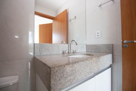 Apartamento para alugar com 1 quarto, 38m² em Shcgn 703, Brasília