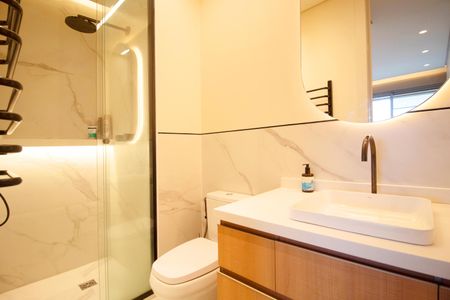 Apartamento para alugar com 71m², 2 quartos e 1 vaga