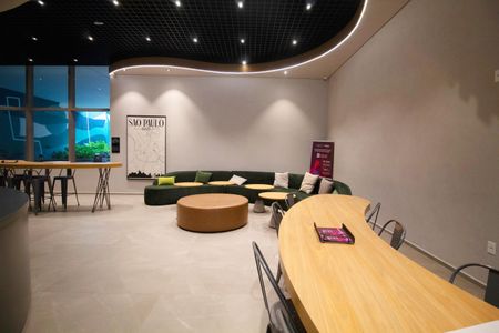 Apartamento para alugar com 71m², 2 quartos e 1 vaga