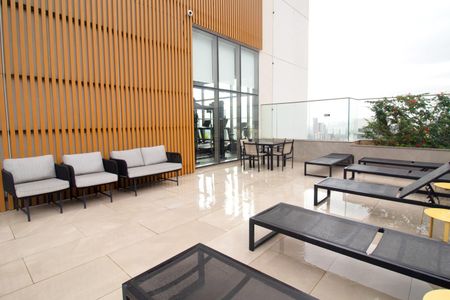 Apartamento para alugar com 71m², 2 quartos e 1 vaga