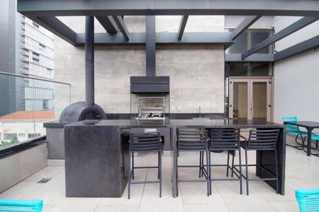 Apartamento para alugar com 71m², 2 quartos e 1 vaga