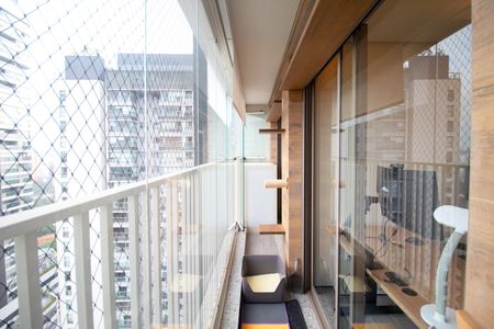 Apartamento para alugar com 71m², 2 quartos e 1 vaga