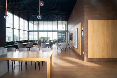 Apartamento para alugar com 71m², 2 quartos e 1 vaga