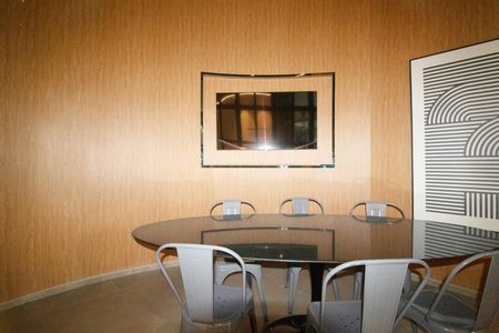 Apartamento para alugar com 71m², 2 quartos e 1 vaga