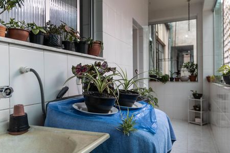 Apartamento à venda com 140m², 3 quartos e 1 vaga Apartamento à venda com 140m², 3 quartos e 1 vagaÁrea de Serviço