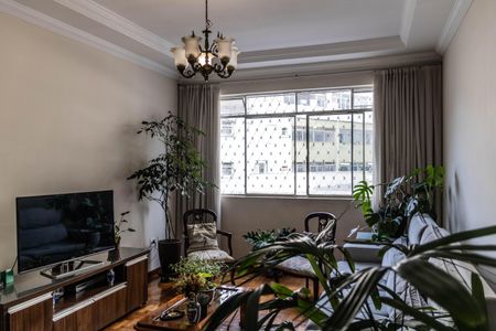 Apartamento à venda com 140m², 3 quartos e 1 vaga Apartamento à venda com 140m², 3 quartos e 1 vagaSala