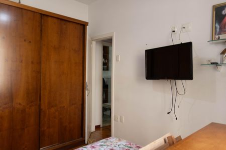 Apartamento à venda com 140m², 3 quartos e 1 vaga Apartamento à venda com 140m², 3 quartos e 1 vagaQuarto 2