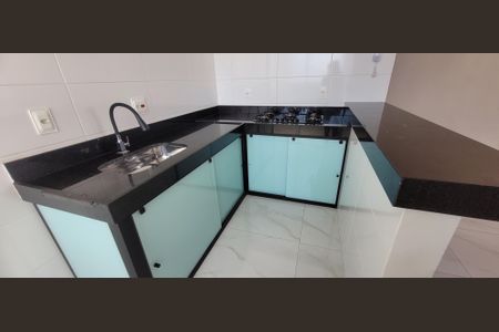 Apartamento à venda com 83m², 2 quartos e 2 vagascozinha 