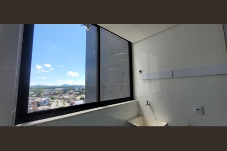 Apartamento à venda com 83m², 2 quartos e 2 vagasÁrea de Serviço