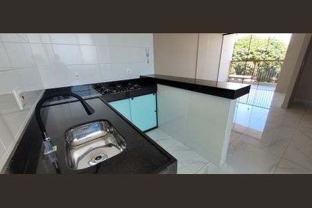Apartamento à venda com 83m², 2 quartos e 2 vagascozinha 