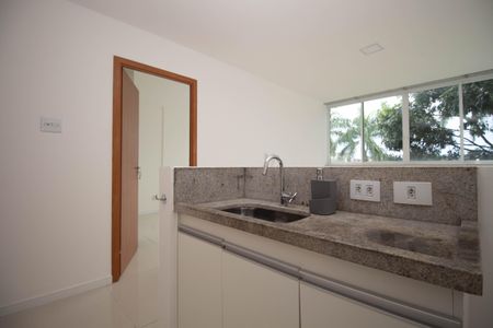 Apartamento para alugar com 38m², 1 quarto e 1 vaga