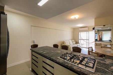 Apartamento para alugar com 94m², 3 quartos e 2 vagasCozinha 