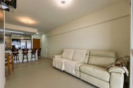 Apartamento para alugar com 94m², 3 quartos e 2 vagasSala