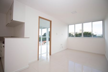 Sala de apartamento para alugar com 1 quarto, 42m² em Shcgn 703, Brasília