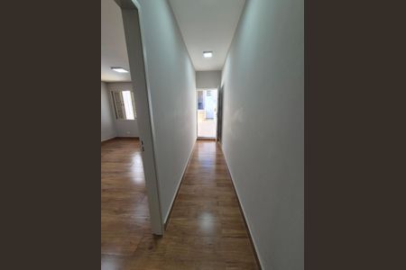 Corredor de casa à venda com 3 quartos, 156m² em Chácara Mafalda, São Paulo