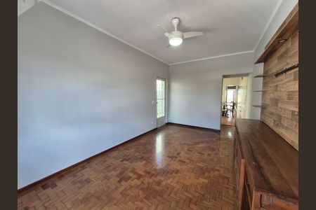 Sala de casa à venda com 3 quartos, 156m² em Chácara Mafalda, São Paulo