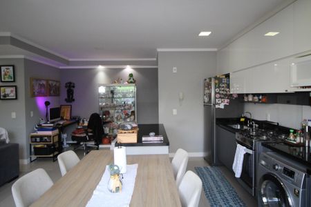 Apartamento para alugar com 79m², 2 quartos e 1 vagaSala/Cozinha