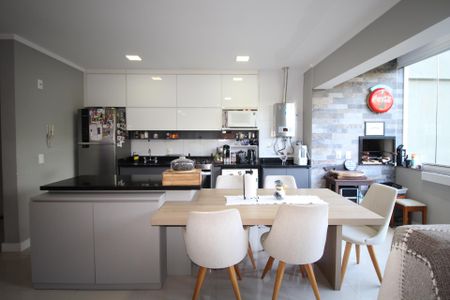 Apartamento para alugar com 79m², 2 quartos e 1 vagaSala