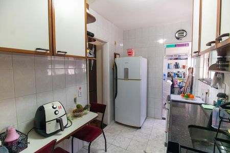 Apartamento à venda com 120m², 2 quartos e 1 vagaCozinha