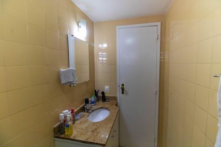 Apartamento à venda com 120m², 2 quartos e 1 vagaBanheiro da Suíte