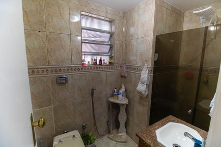 Apartamento à venda com 120m², 2 quartos e 1 vagaBanheiro Social