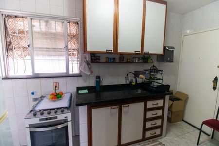Apartamento à venda com 120m², 2 quartos e 1 vagaCozinha 