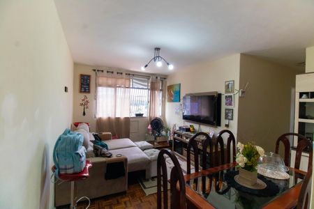 Apartamento à venda com 120m², 2 quartos e 1 vagaSala