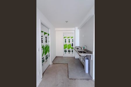 Studio à venda com 28m², 1 quarto e sem vaga Studio à venda com 28m², 1 quarto e sem vagaCozinha