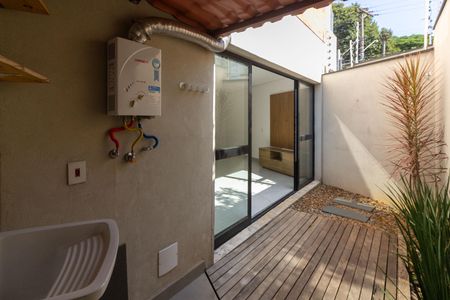 Casa para alugar com 80m², 2 quartos e sem vagaÁrea de Serviço