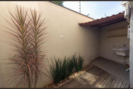 Casa para alugar com 80m², 2 quartos e sem vagaÁrea de Serviço