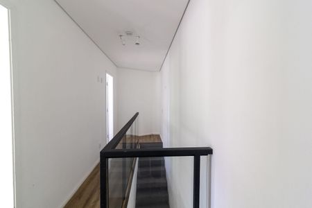 Casa para alugar com 80m², 2 quartos e sem vagaHall de distribuição dos dormitórios