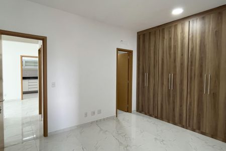 Apartamento para alugar com 87m², 2 quartos e 1 vagaSuite