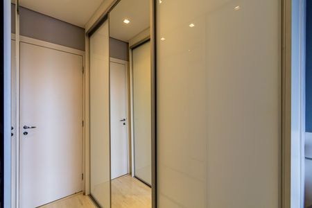 Apartamento à venda com 117m², 3 quartos e 2 vagasSuite 03 - Closet