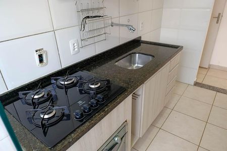 Apartamento para alugar com 45m², 2 quartos e 1 vagaCozinha e Área de Serviço