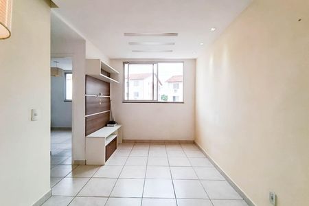 Sala de apartamento para alugar com 2 quartos, 45m² em Campo Grande, Rio de Janeiro