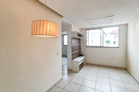 Sala de apartamento para alugar com 2 quartos, 45m² em Campo Grande, Rio de Janeiro