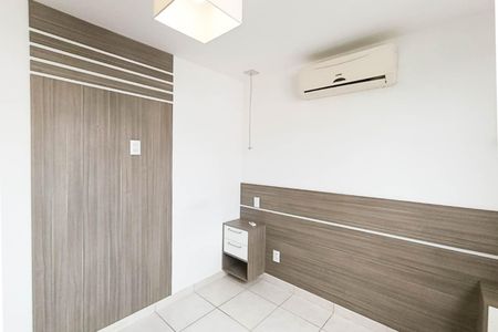 Quarto 1 de apartamento para alugar com 2 quartos, 45m² em Campo Grande, Rio de Janeiro