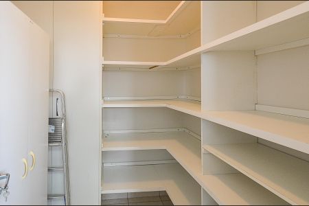 Apartamento à venda com 83m², 3 quartos e 2 vagasDespensa